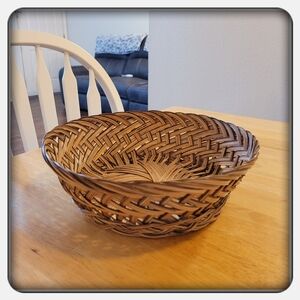 EUC Vintage Brown Hand Woven  Basket